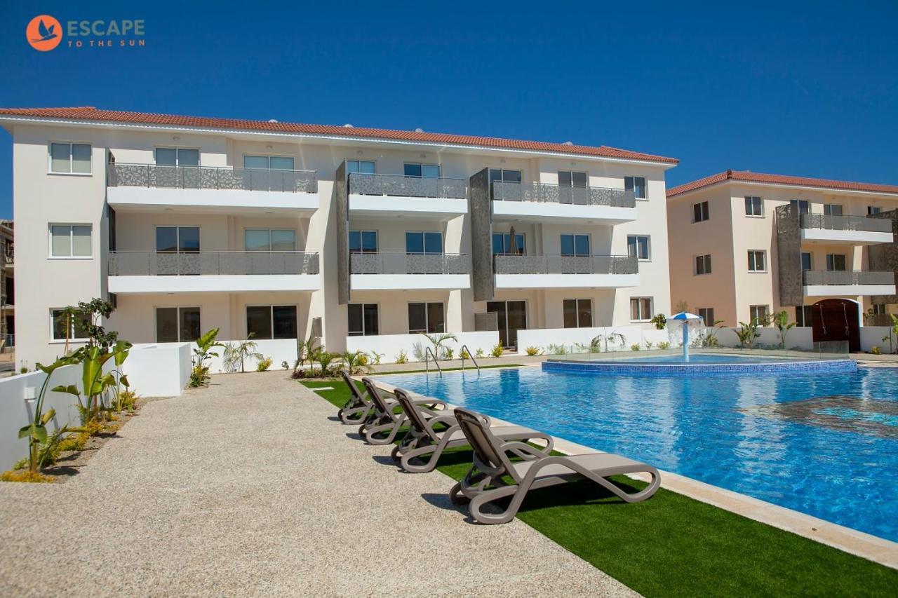 Sweet Retreat Apartment Paralimni Exterior photo