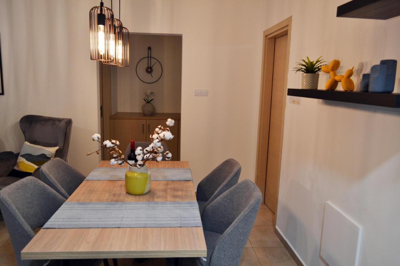 Sweet Retreat Apartment Paralimni Exterior photo